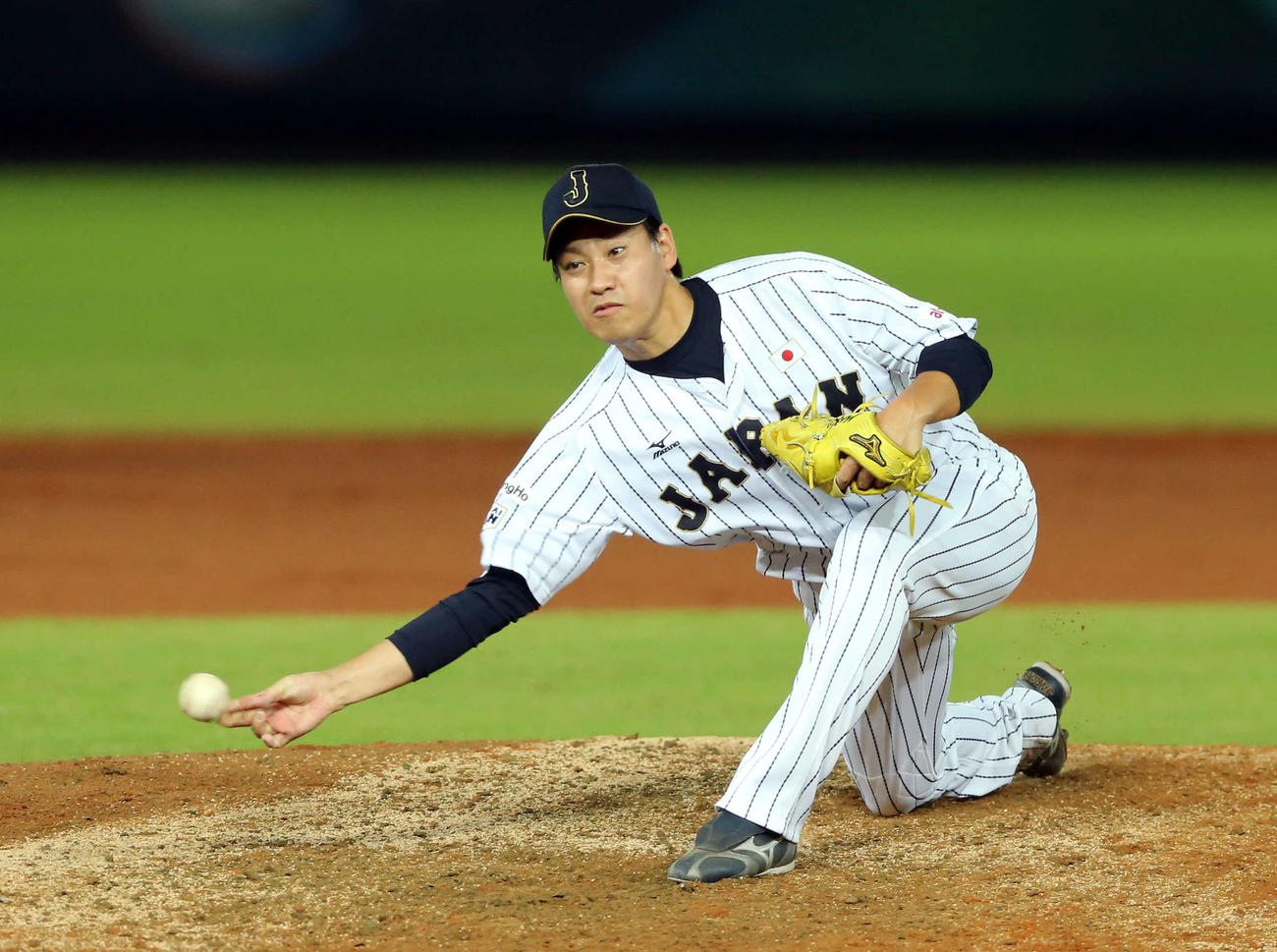 世界野球WBSCプレミア12で登板した牧田和久（2015年11月15日撮影）