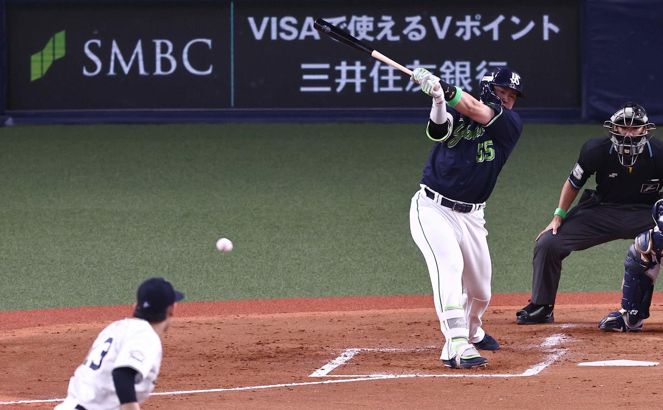 ヤクルト対オリックス　4回表ヤクルト1死、村上宗隆は一ゴロに倒れる（撮影・上田博志）