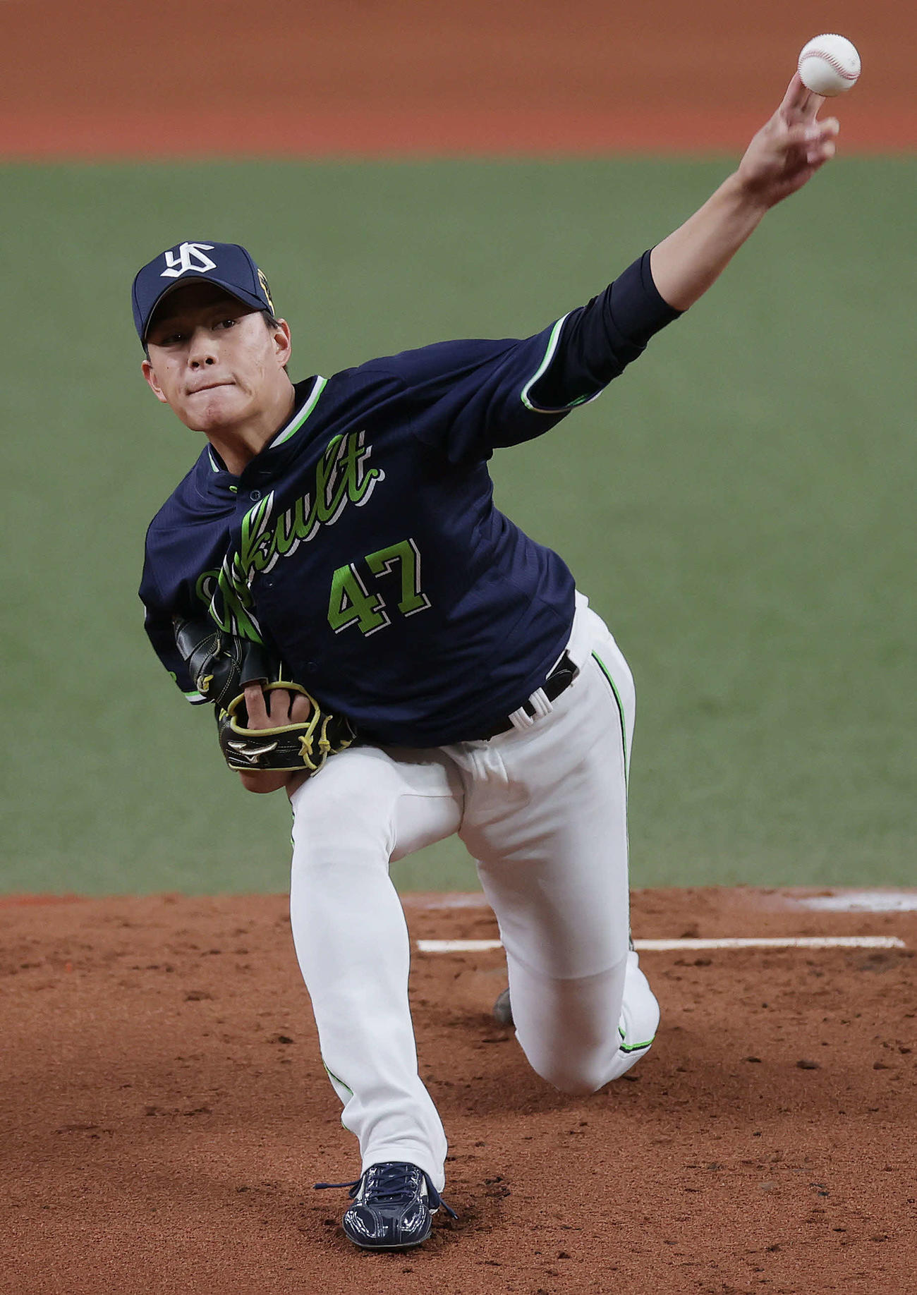オリックス対ヤクルト　力投するヤクルト先発の高橋（撮影・前田充）