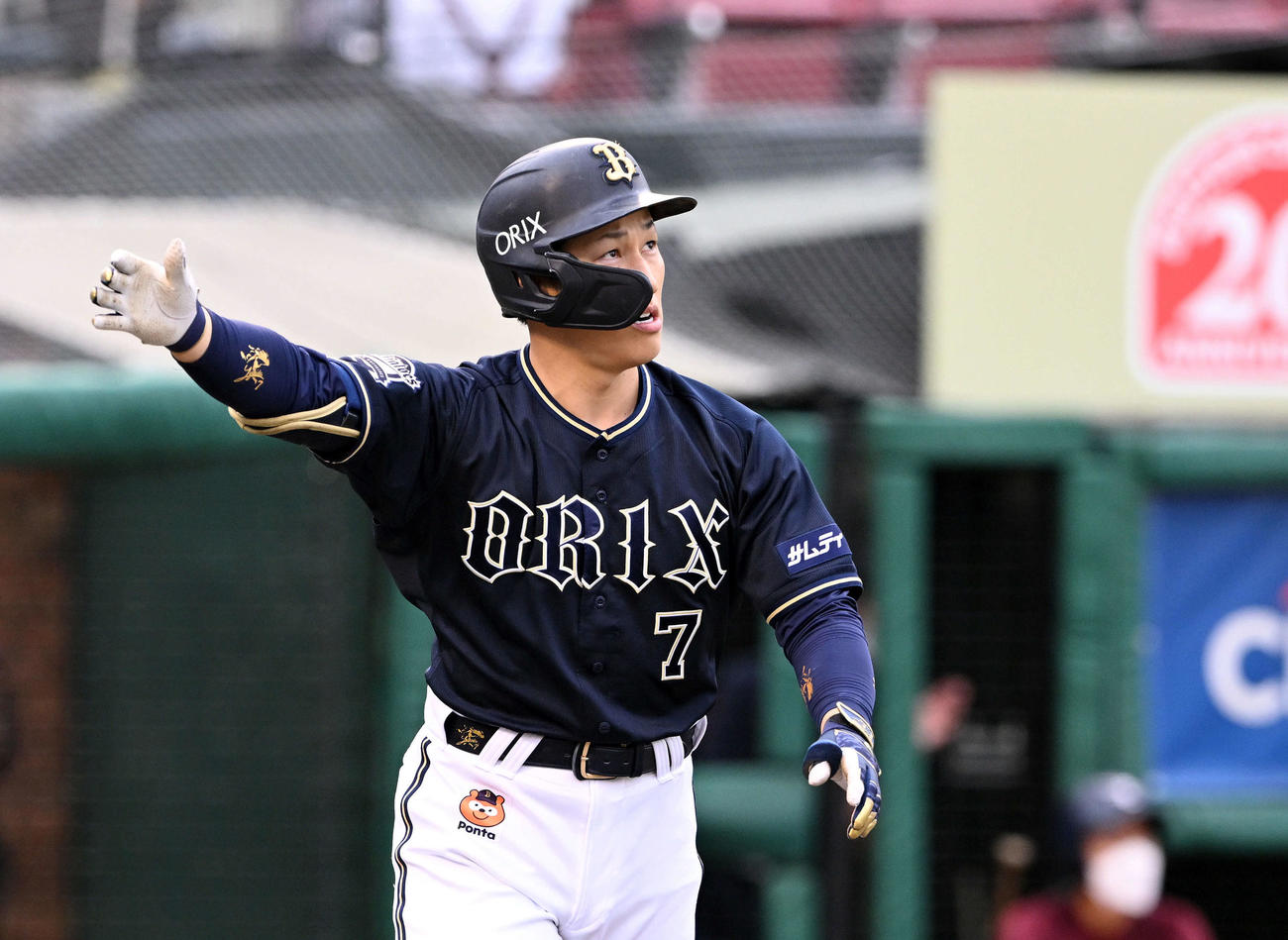 オリックス吉田正尚（2022年9月24日撮影）