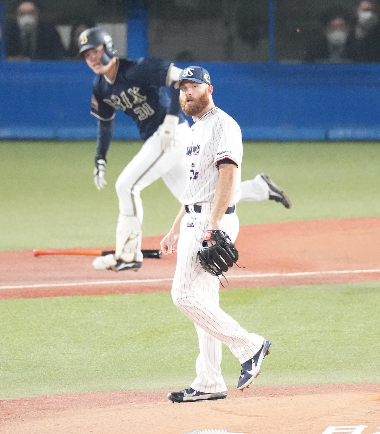 ヤクルト対オリックス　1回表オリックス無死、太田に初球先頭打者本塁打を浴びるサイスニード（撮影・鈴木みどり）