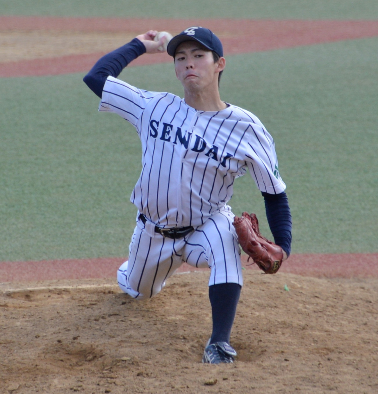 仙台大対東日本国際大　最後の打者を左邪飛に打ち取る仙台大・佐藤亜（撮影・濱本神威）