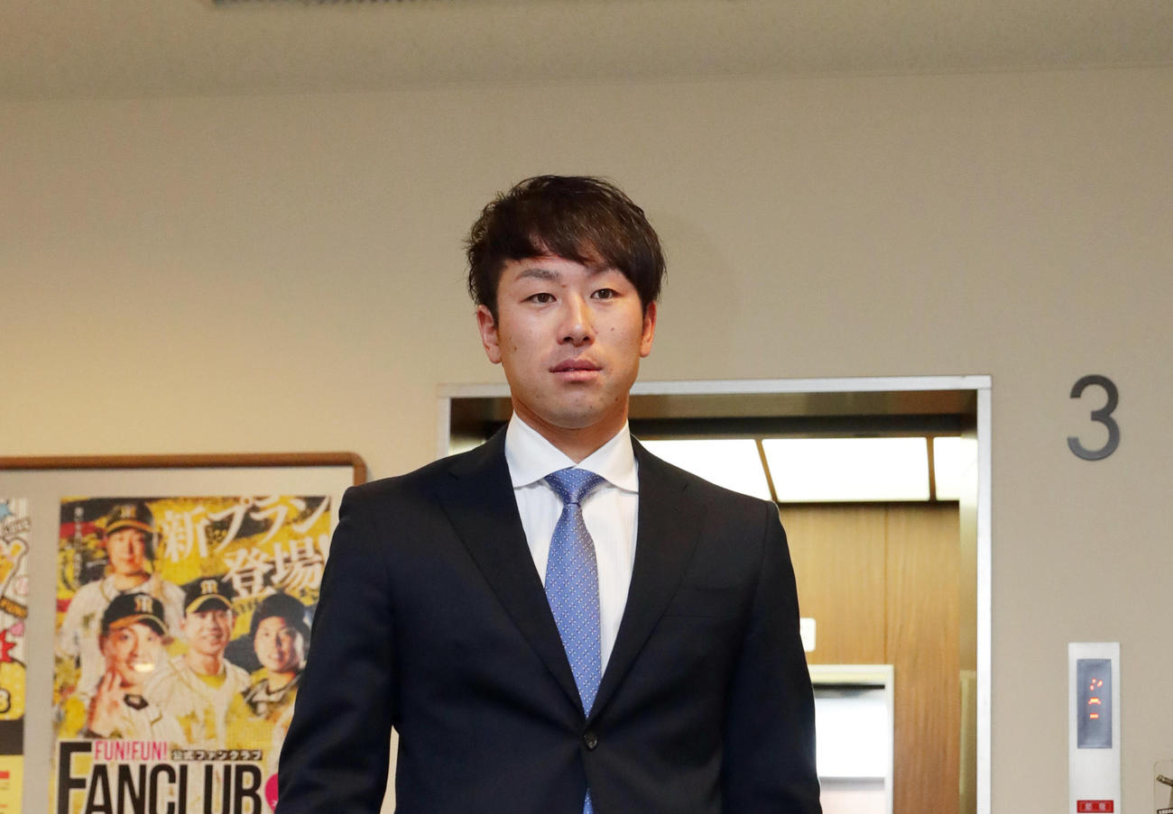 阪神山崎憲晴コーチ（2018年11月20日撮影）