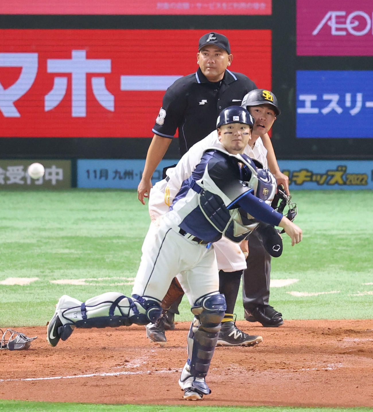10月9日、ソフトバンク戦の4回、甲斐の適時打で失点も、素早い二塁送球で走塁死に仕留めた西武森