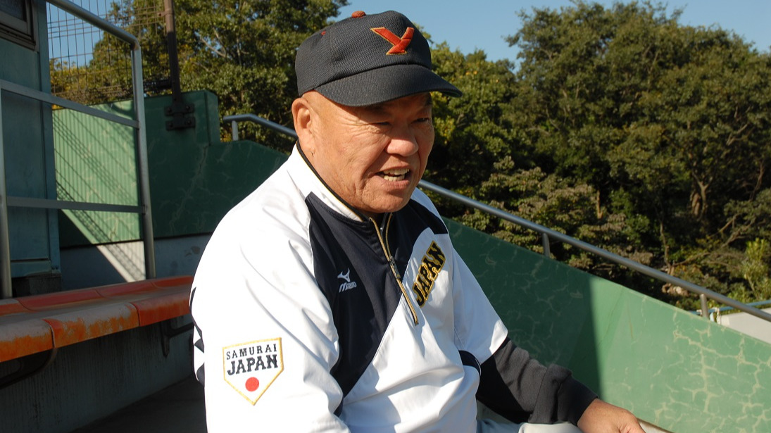 笑顔を見せる佐々木正雄理事長（2015年10月撮影）