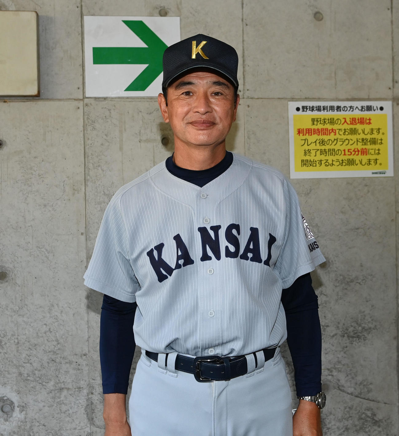 関大対天理大　関大・早瀬万豊監督（撮影・前岡正明）