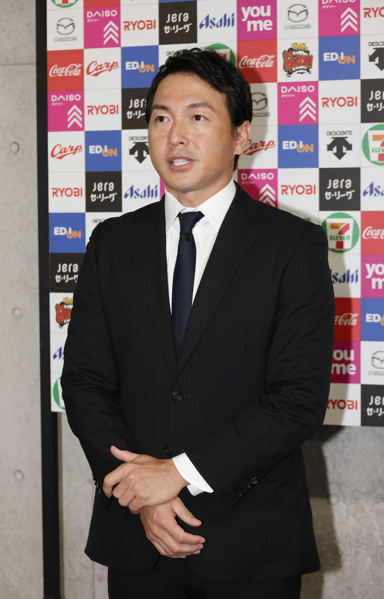 トレードで古巣の巨人への移籍が決まった広島長野（撮影・加藤孝規）