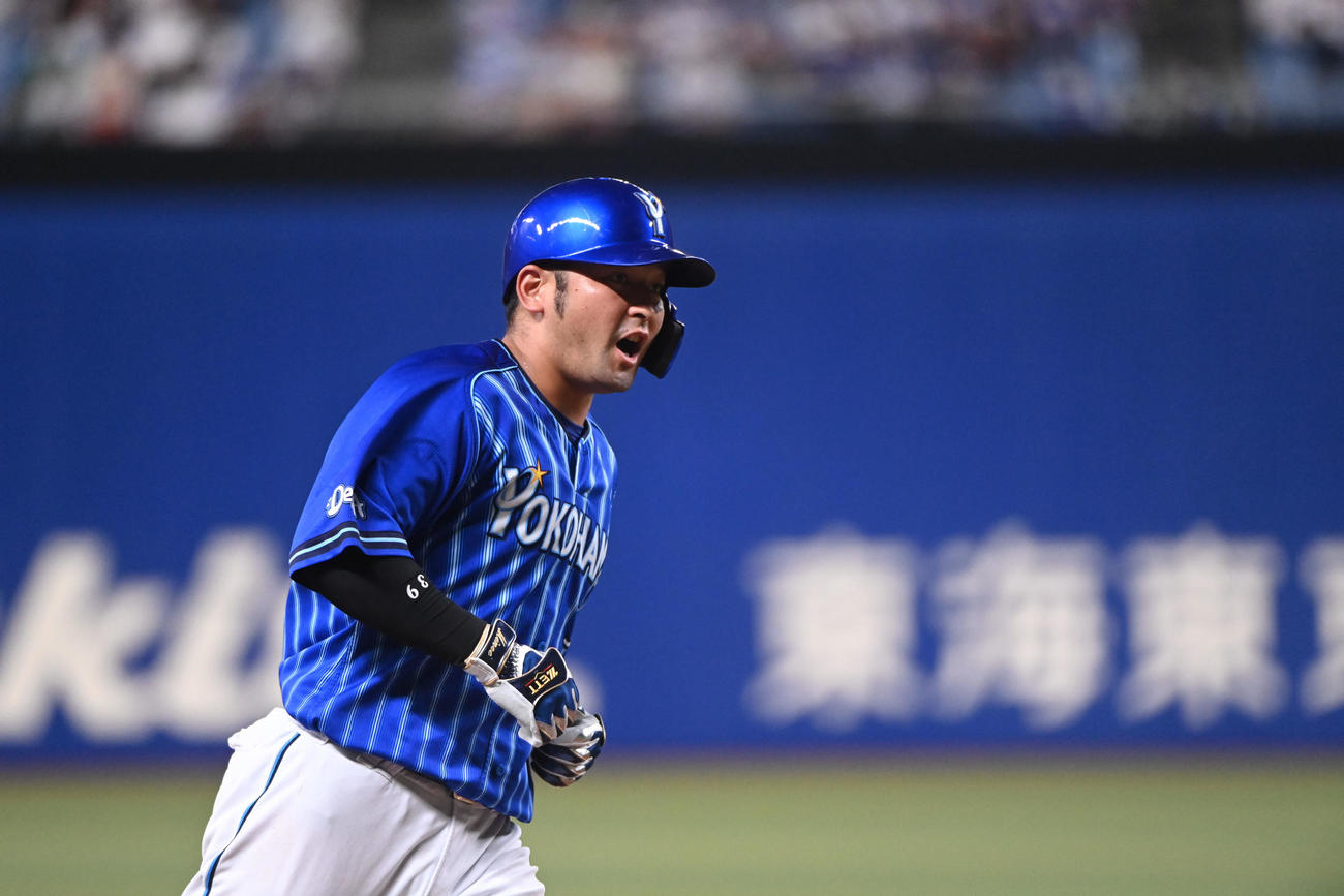 DeNA嶺井博希（2022年7月20日撮影）