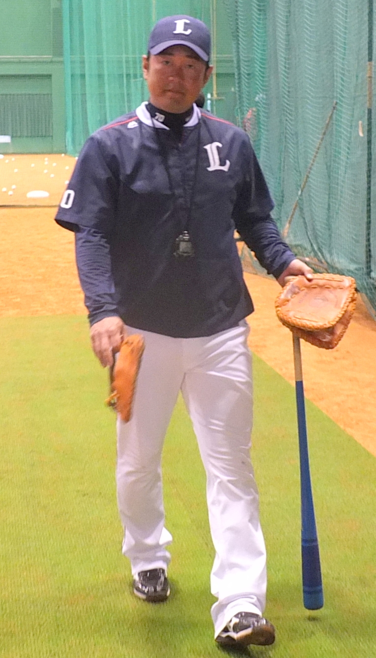 前西武の佐藤友亮氏（16年2月14日撮影）