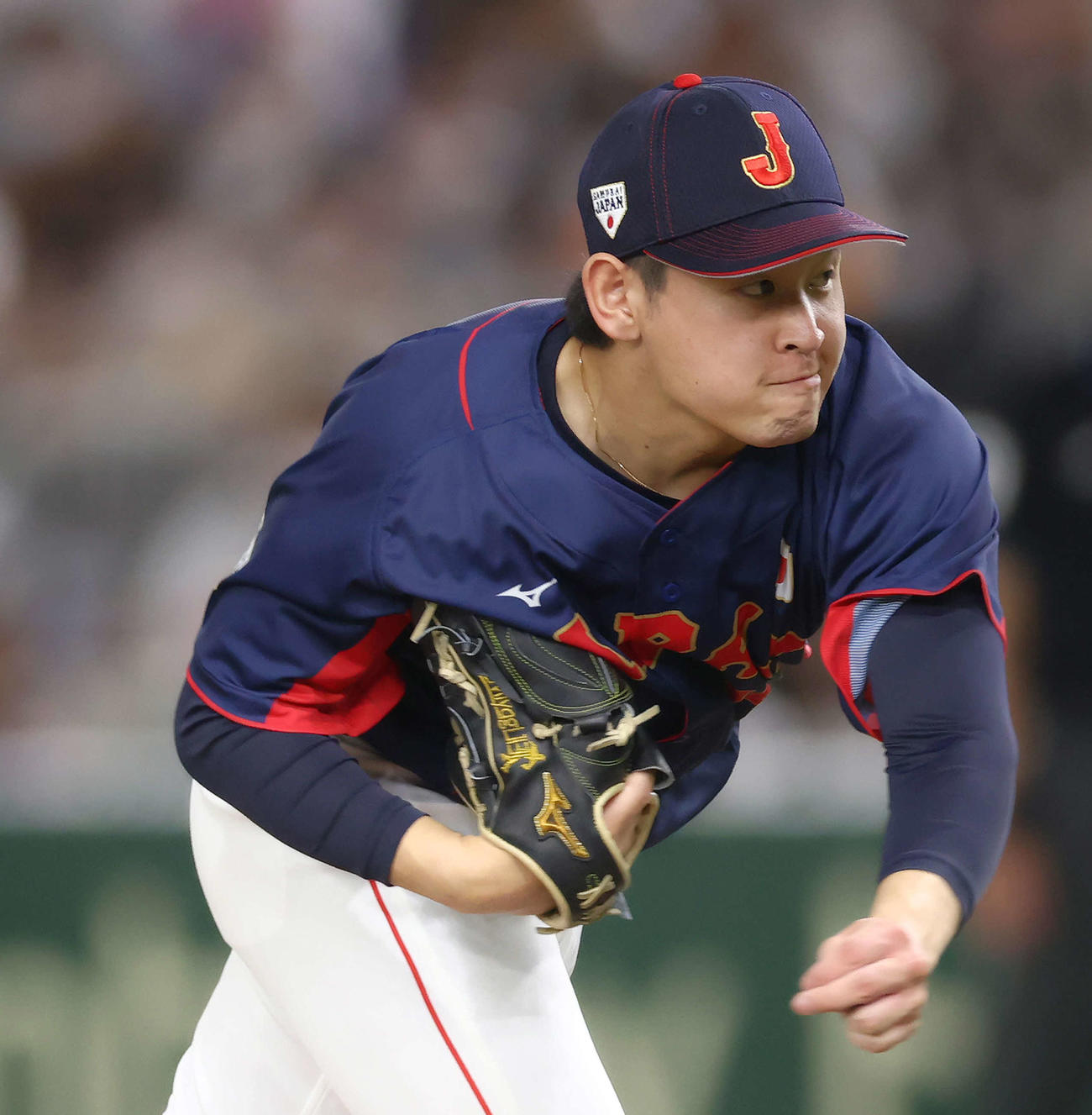巨人対日本代表　5回裏、日本代表2番手で登板する宮城（撮影・河田真司）