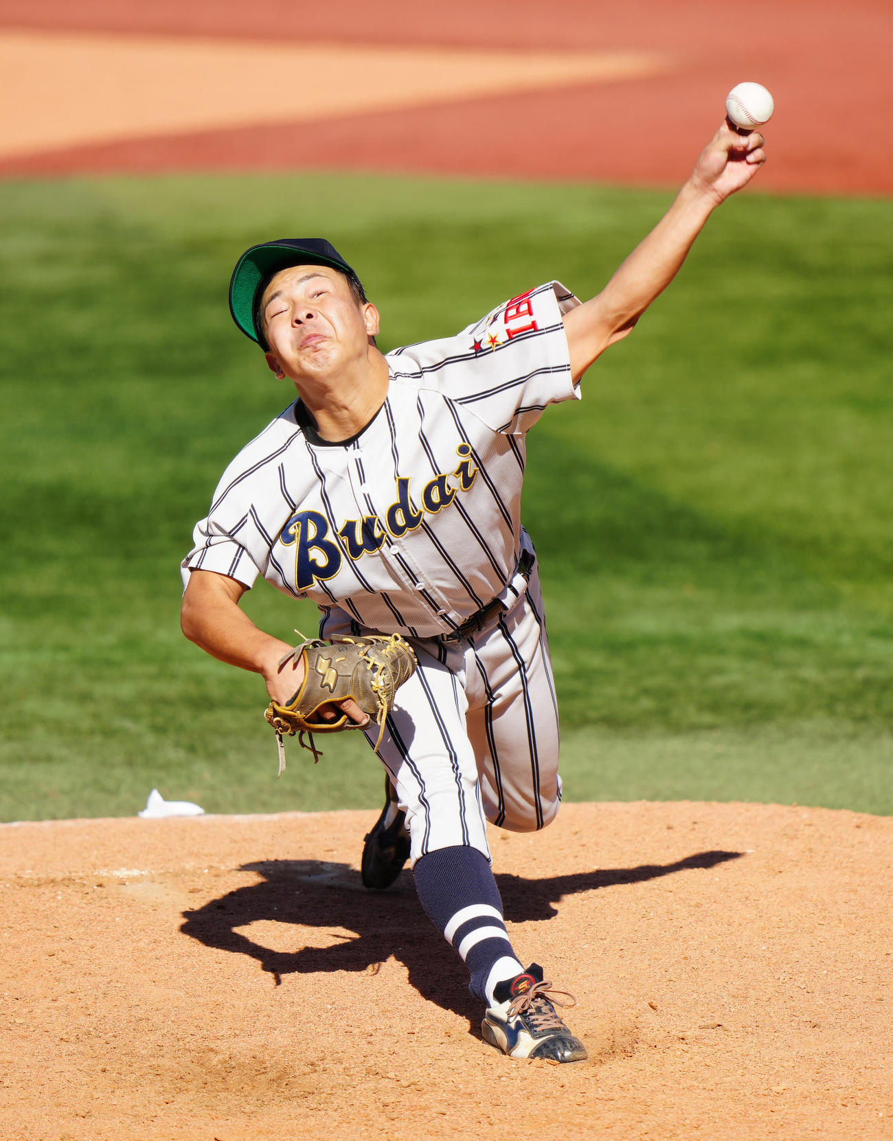 白鷗大対国際武道大　3安打無失点で完封勝利を挙げた国際武道大先発の板川（撮影・江口和貴）
