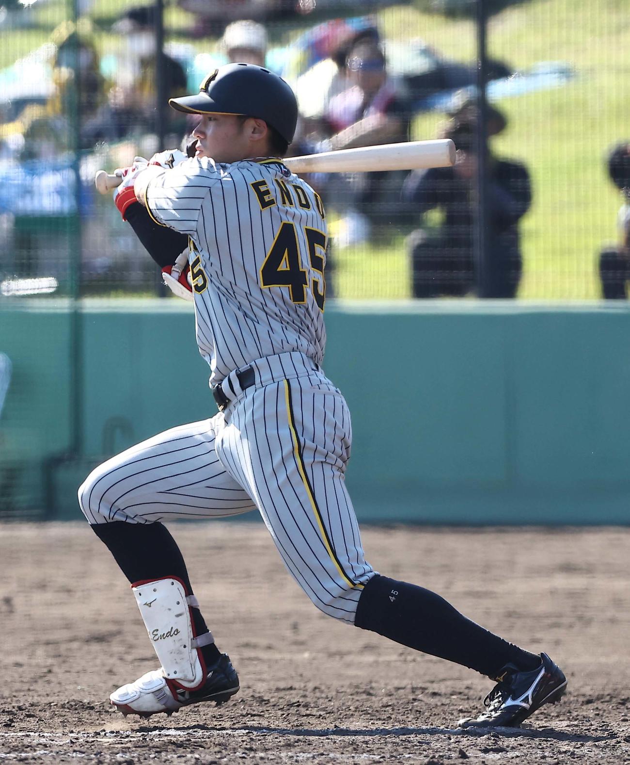 阪神遠藤成（2022年10月1日撮影）