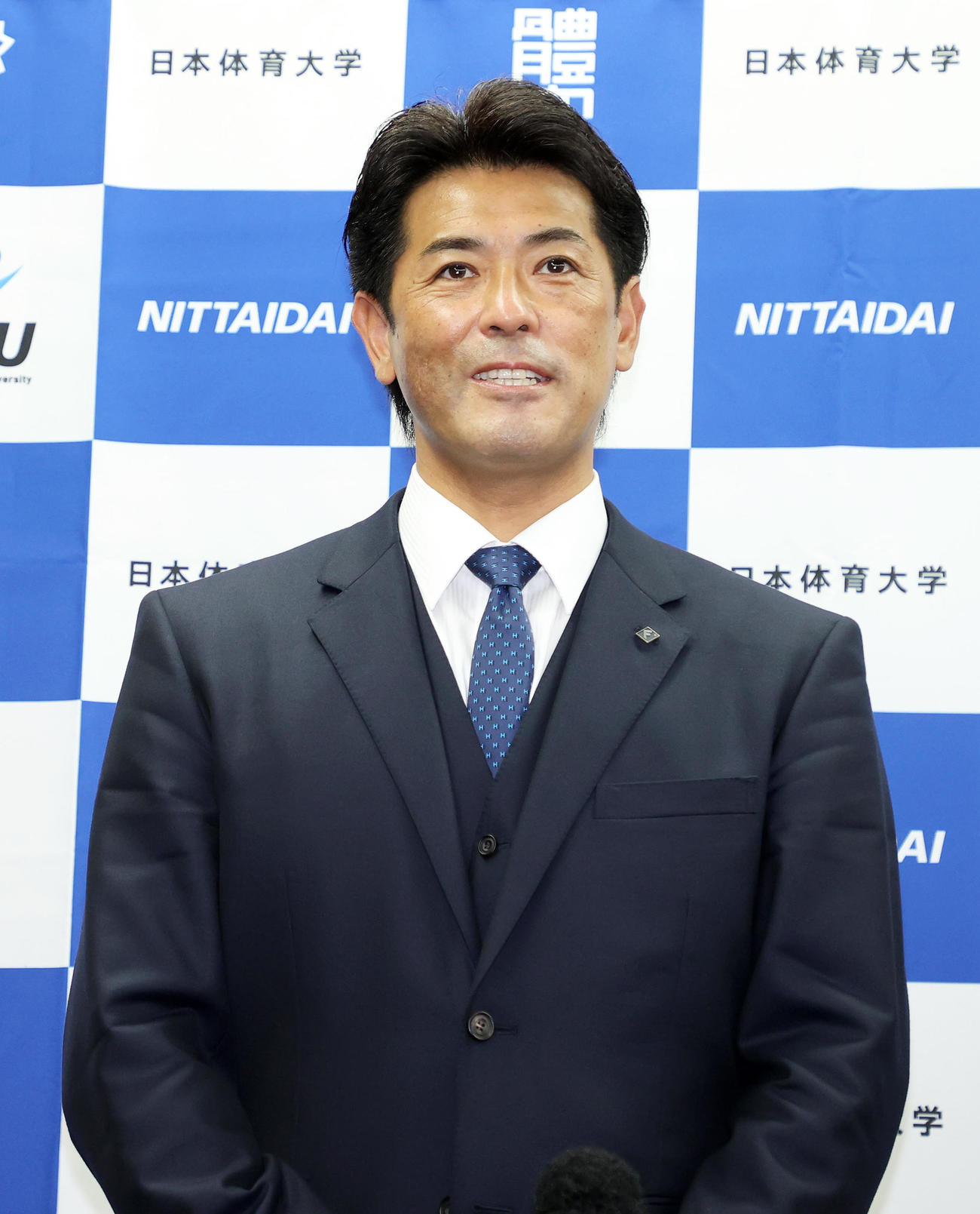 日本ハム稲葉GM2022年10月21日撮影）