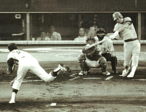 1985年7月23日　オールスター第3戦　全パ対全セ　山本浩二と村田兆治