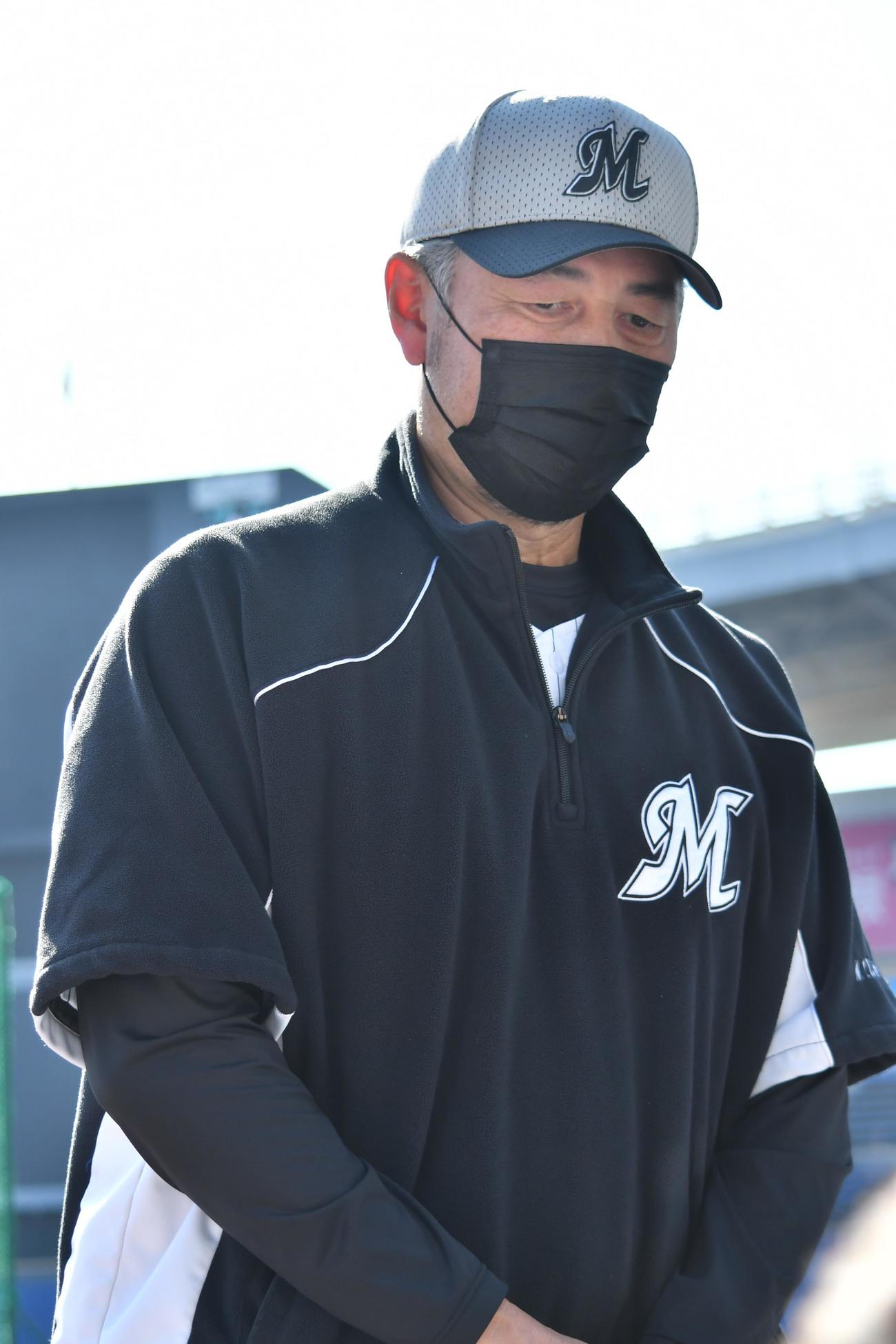 逝去した村田兆治氏をいたむロッテ吉井監督