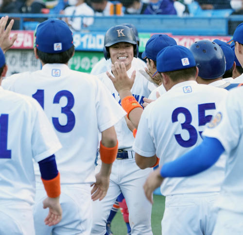 1部残留駒大の中畑清OB会長「歴史つないでくれた」先制点演出DeNA3位