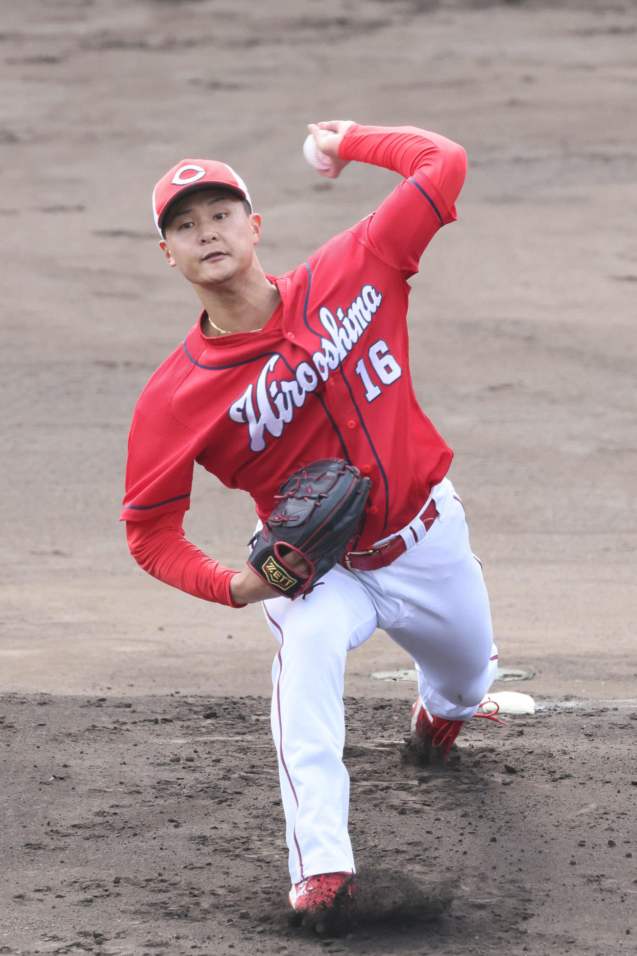 広島秋季キャンプ　紅白戦で好投する森（撮影・加藤孝規）