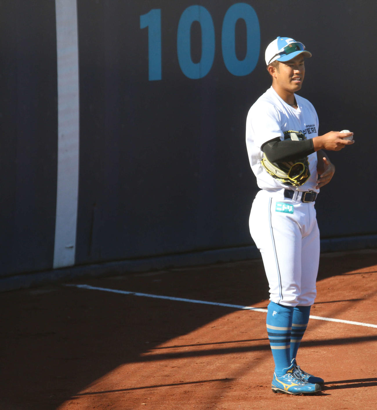 千葉・鎌ケ谷で秋季練習に参加した日本ハム今川（撮影・木下大輔）