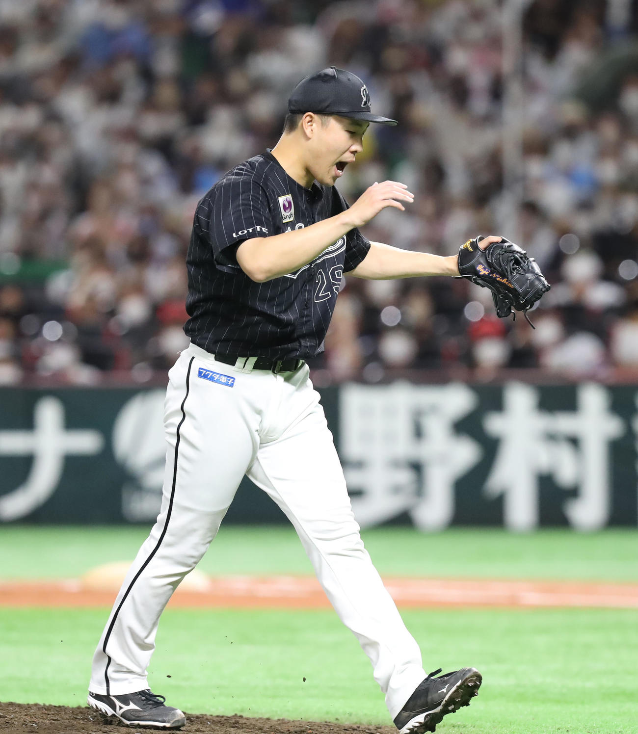 ロッテ西野勇士（2022年9月23日撮影）
