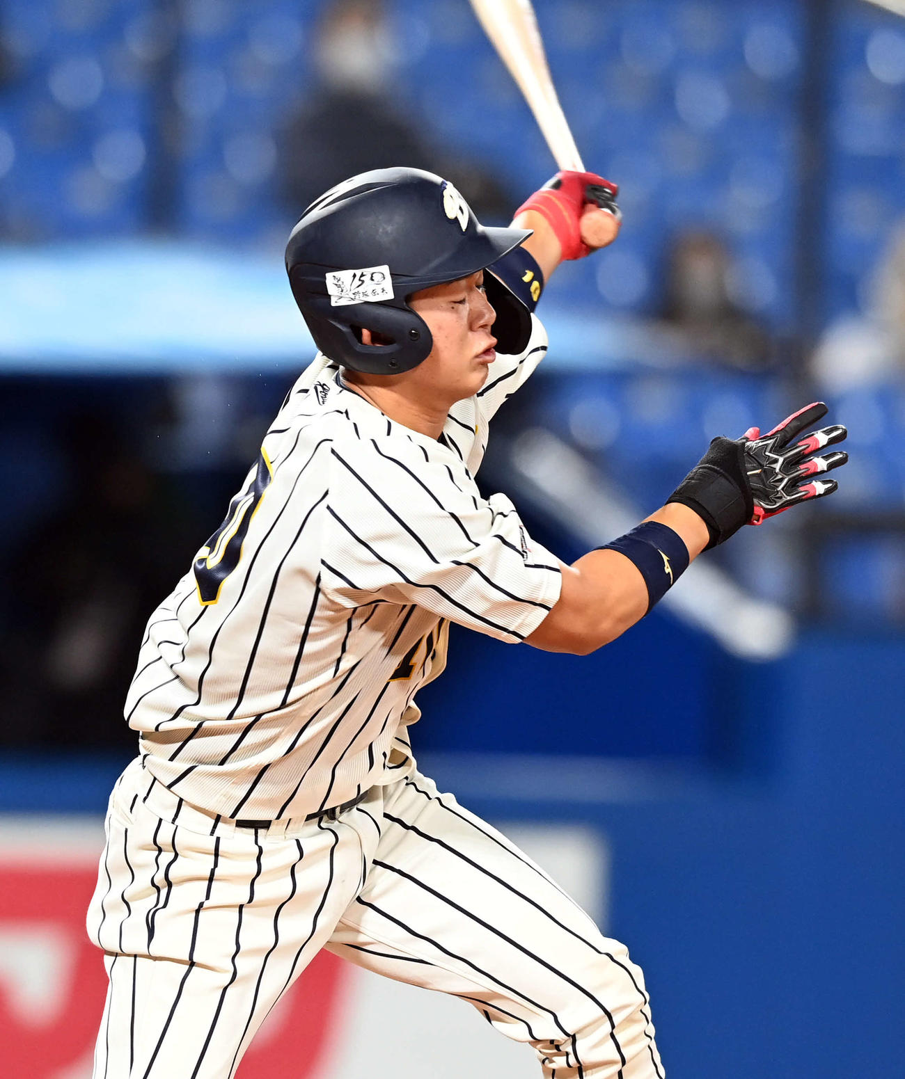 上武大対名城大　4回表上武大2死二塁、空振り三振に倒れる進藤（撮影・たえ見朱実）