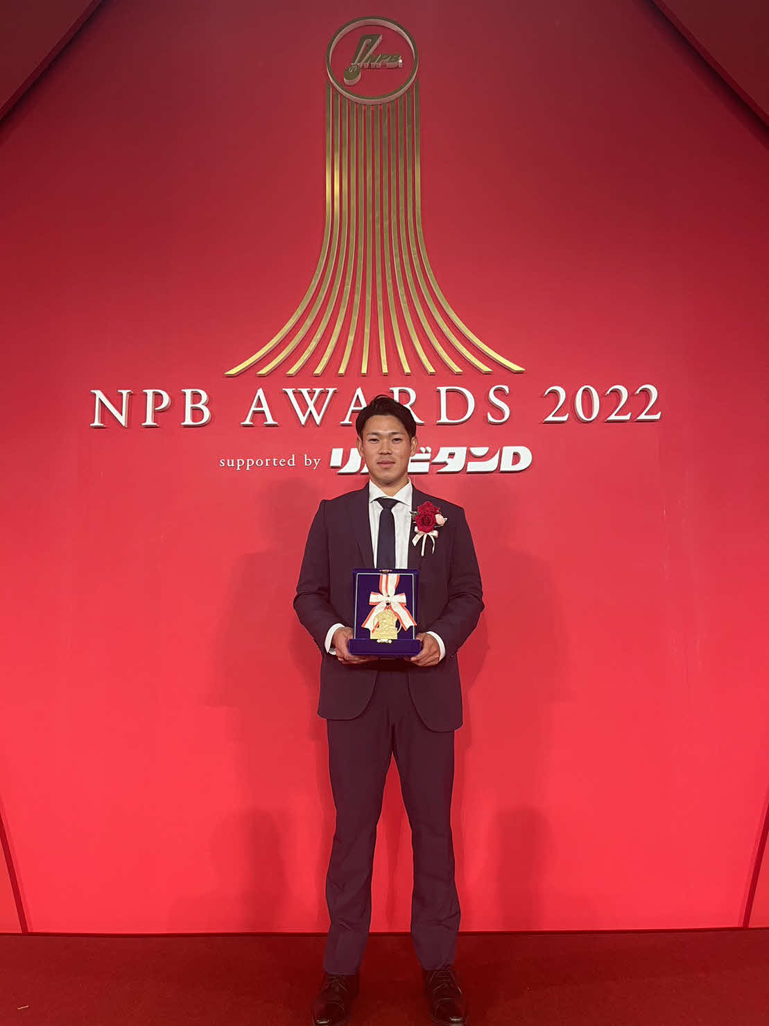 イースタン・リーグ優秀選手賞を受賞した日本ハム根本（球団提供）