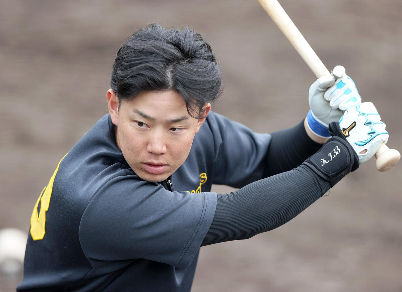 阪神糸原健斗（2022年11月17日撮影）