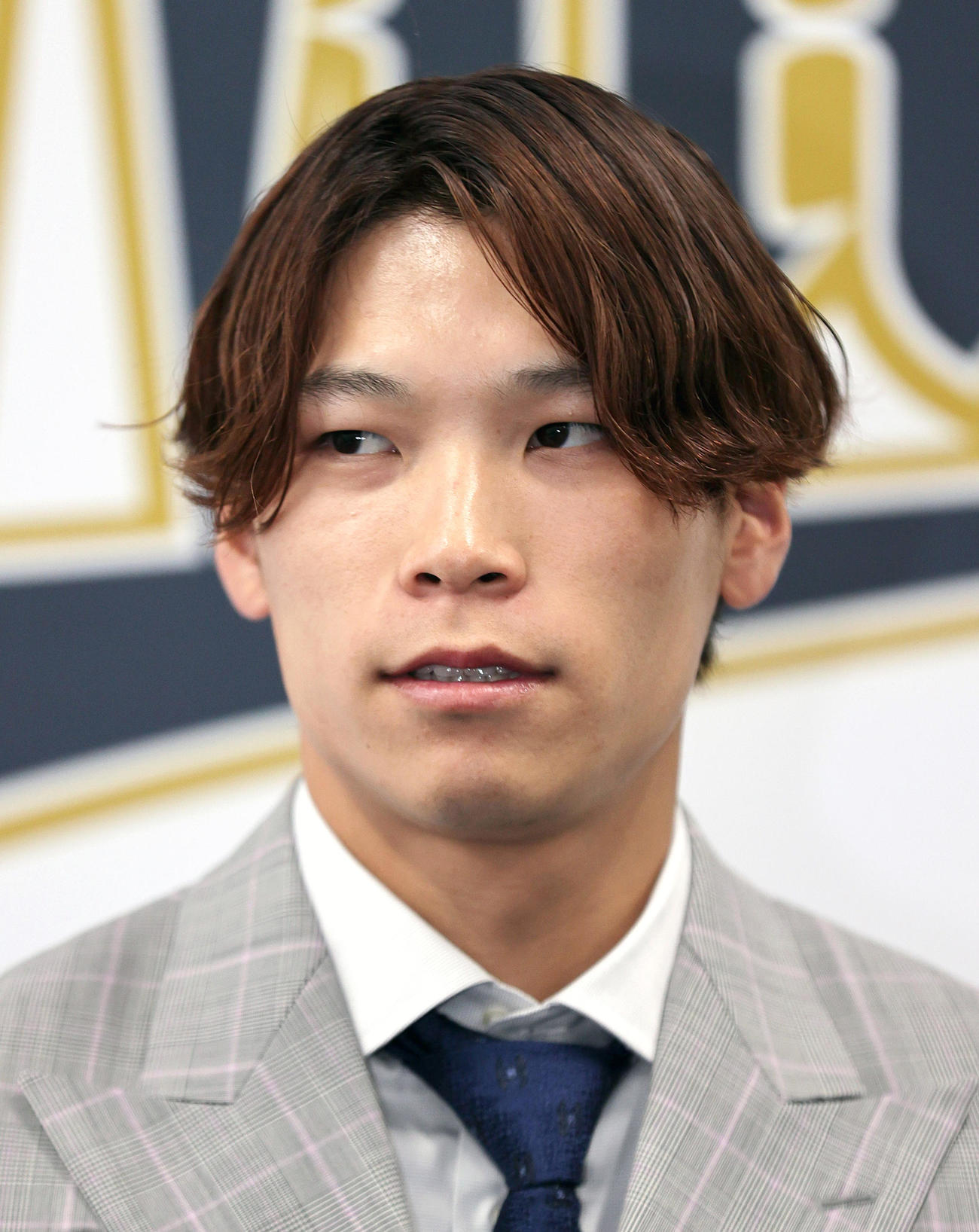 契約更改を終え会見するオリックス中川圭（撮影・上山淳一）