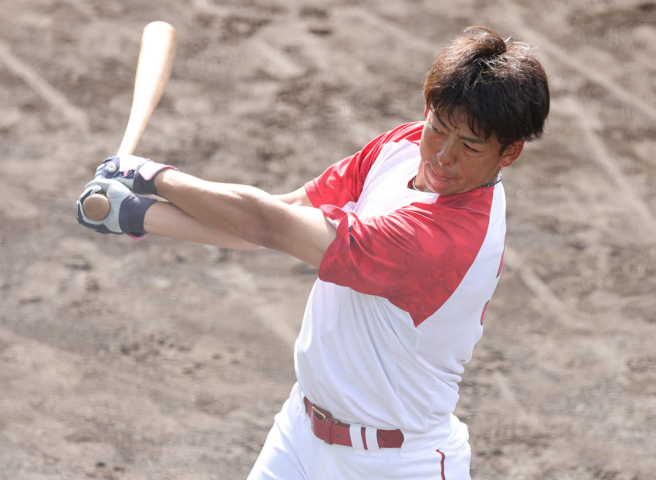 打撃練習をする広島野間（2022年11月15日撮影）