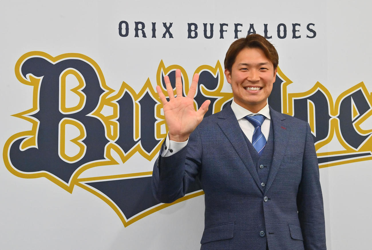 今季の活躍が認められ5倍増となったオリックス阿部（撮影・和賀正仁）