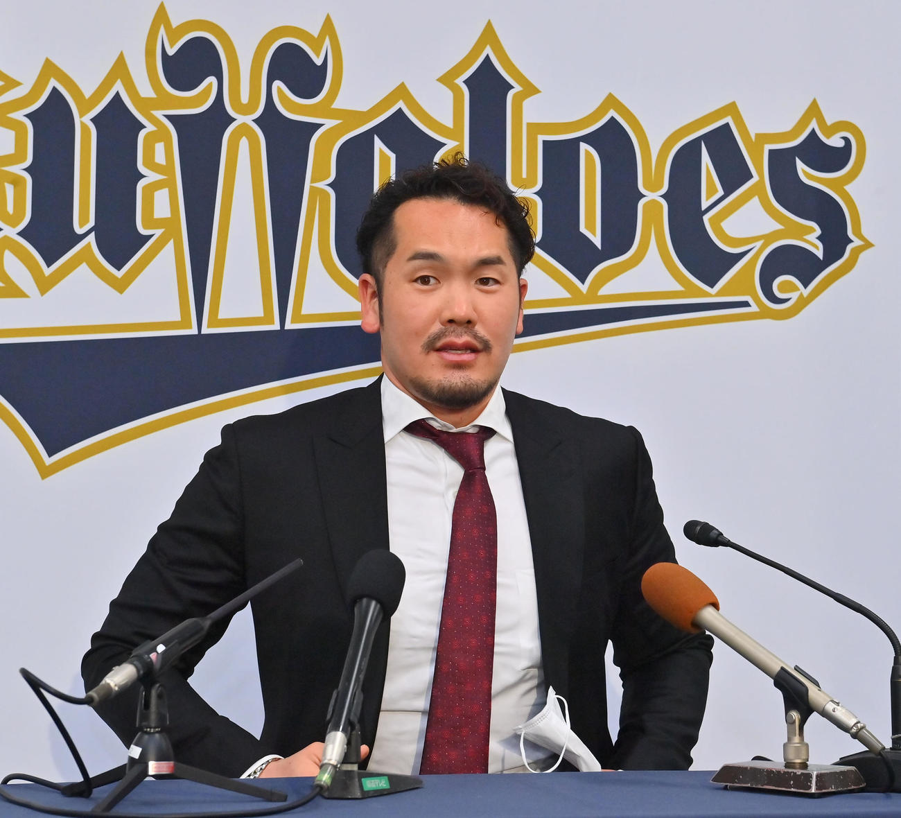 契約更改を終え会見するオリックスTー岡田（撮影・和賀正仁）