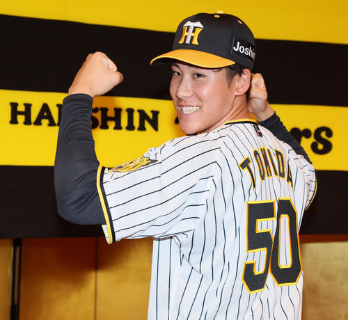 阪神 ドラ６富田蓮 青柳さんじゃん 背番 50 喜び ２ケタ勝利 新人王で アレ 目指す プロ野球写真ニュース 日刊スポーツ