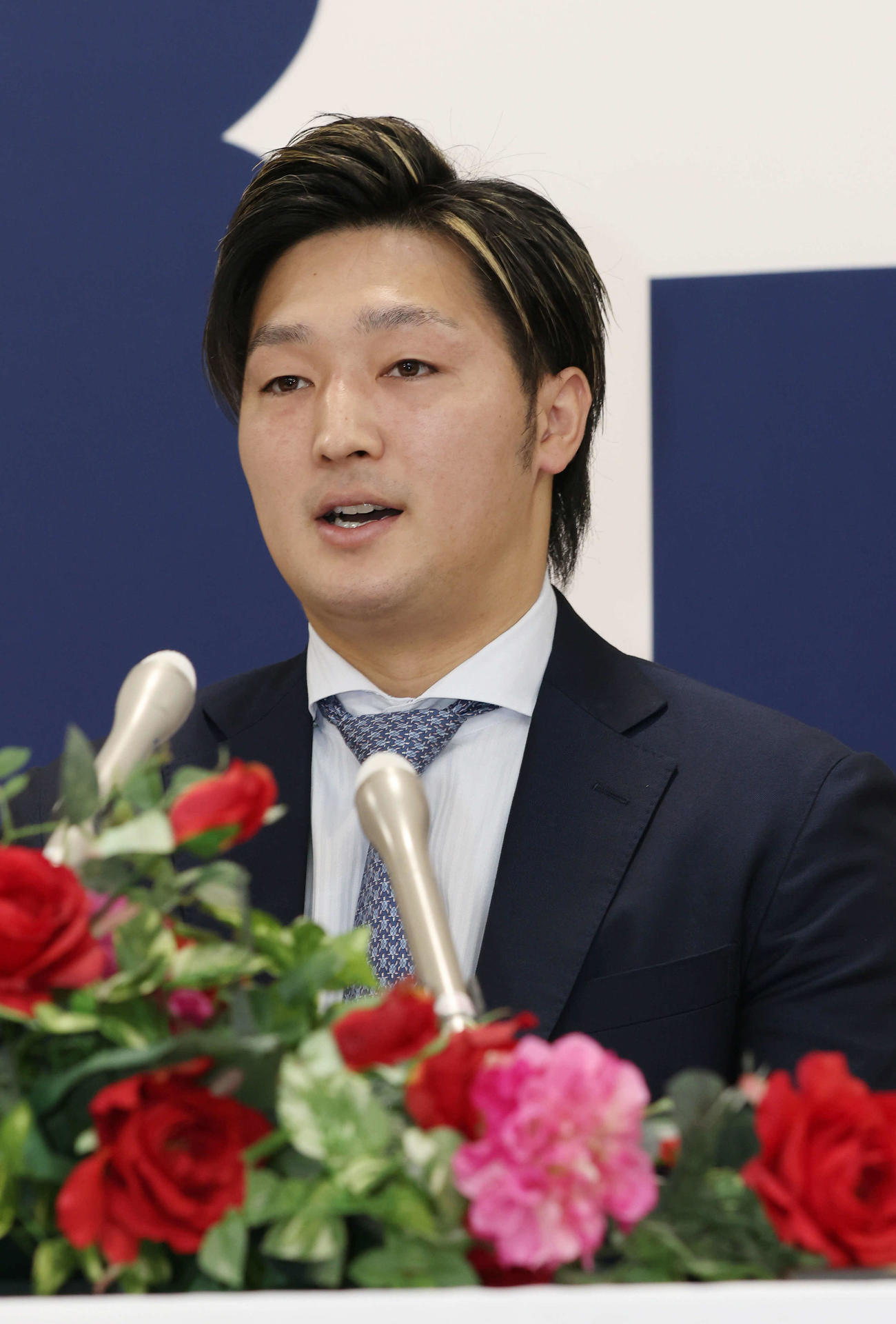 契約更改した広島床田（撮影・加藤孝規）