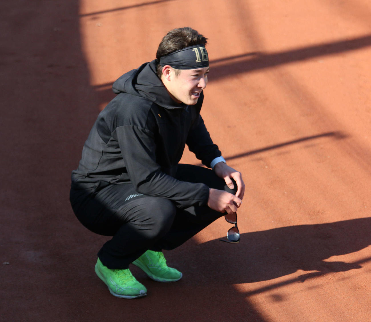 千葉・鎌ケ谷の球団施設で自主トレを行った日本ハム吉田（撮影・木下大輔）