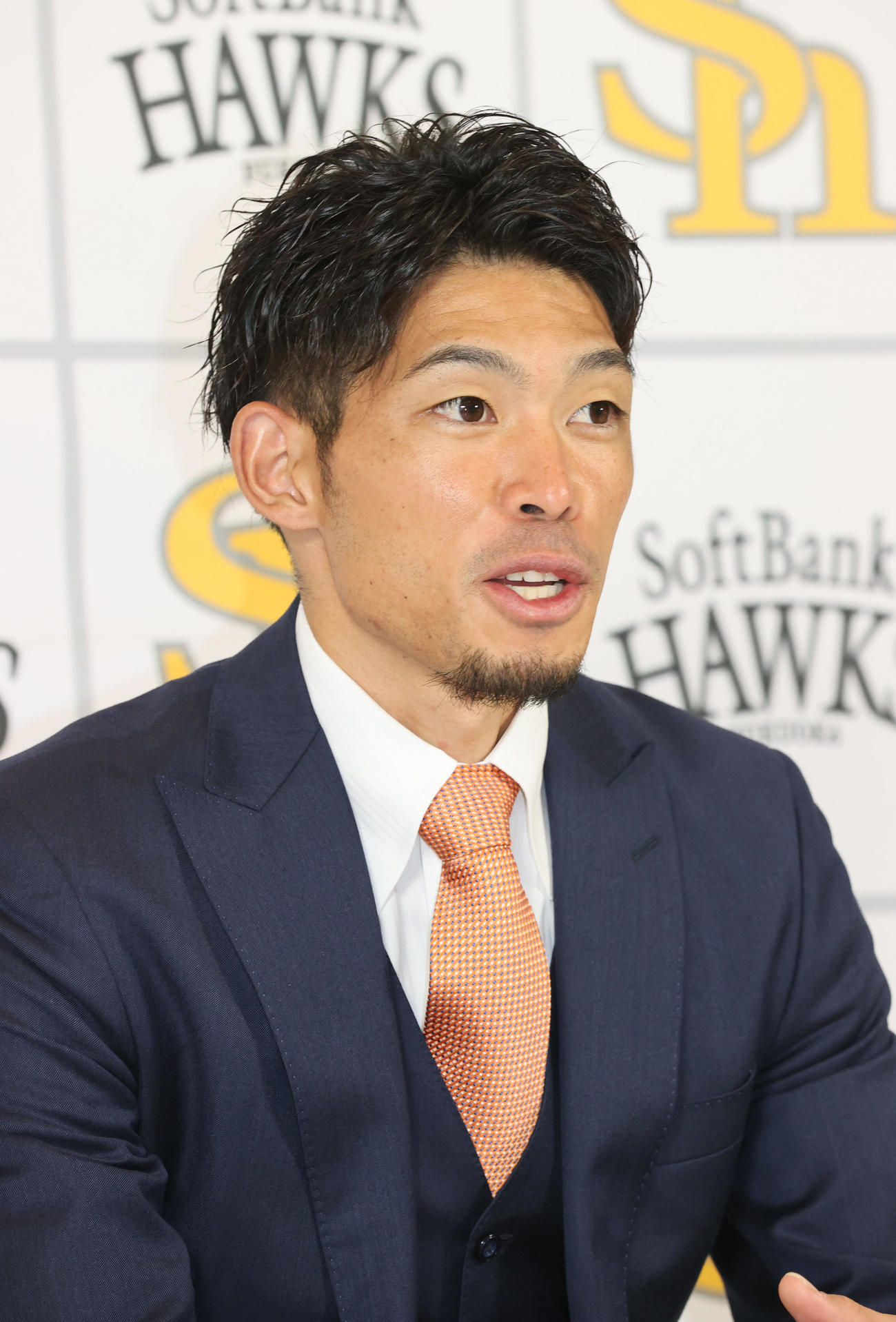 契約更改を終えた又吉克樹（撮影・梅根麻紀）