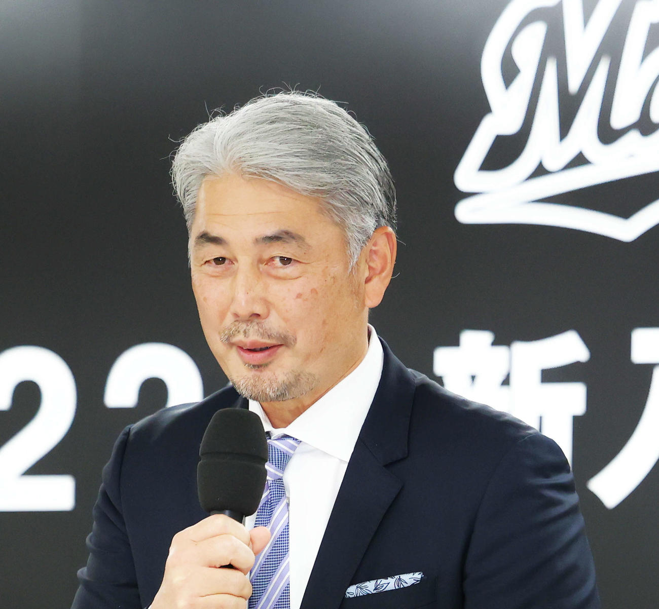 ロッテ吉井理人監督（2022年12月7日撮影）