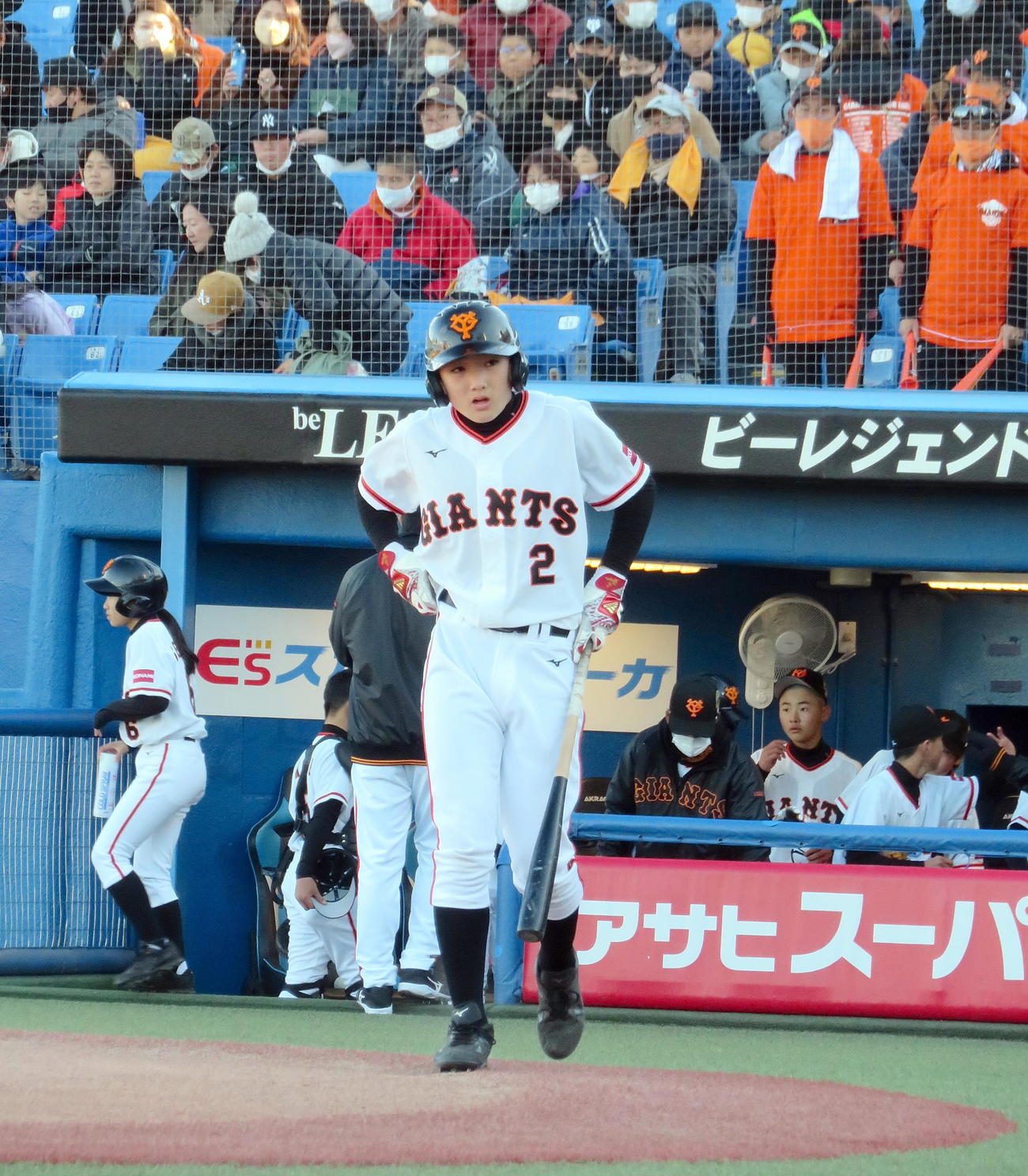 巨人対オリックス　3回表巨人無死、打席に入る元木瑛介内野手（撮影・鎌田直秀）