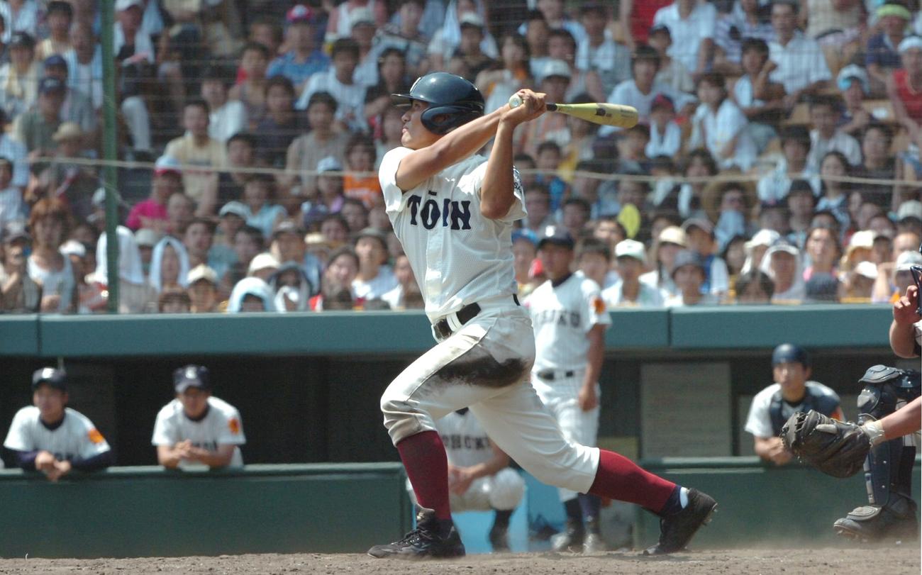 平田良介（2005年8月18日撮影）