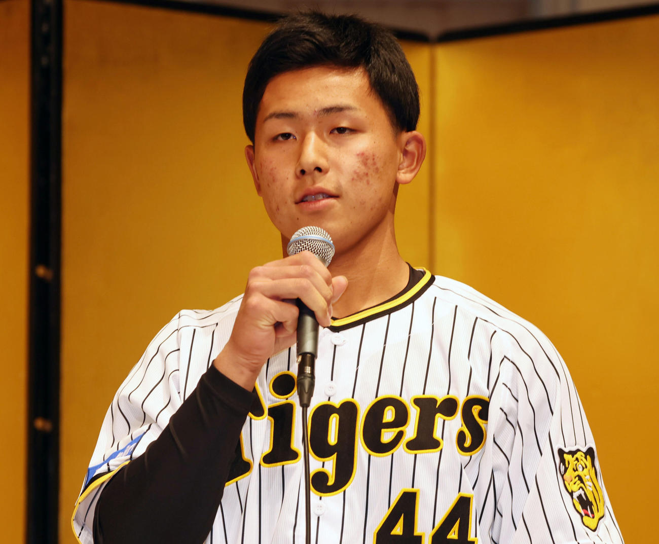 阪神5位戸井零士（2022年12月12日撮影）