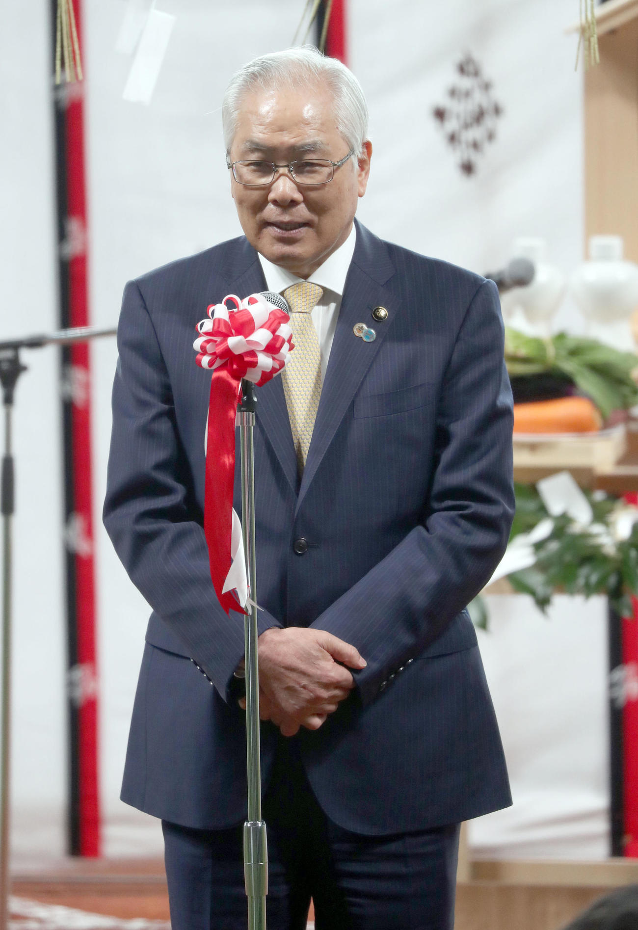 日本ハム新球場のエスコンフィールド北海道の竣工（しゅんこう）式であいさつをする上野北広島市長（撮影・佐藤翔太）