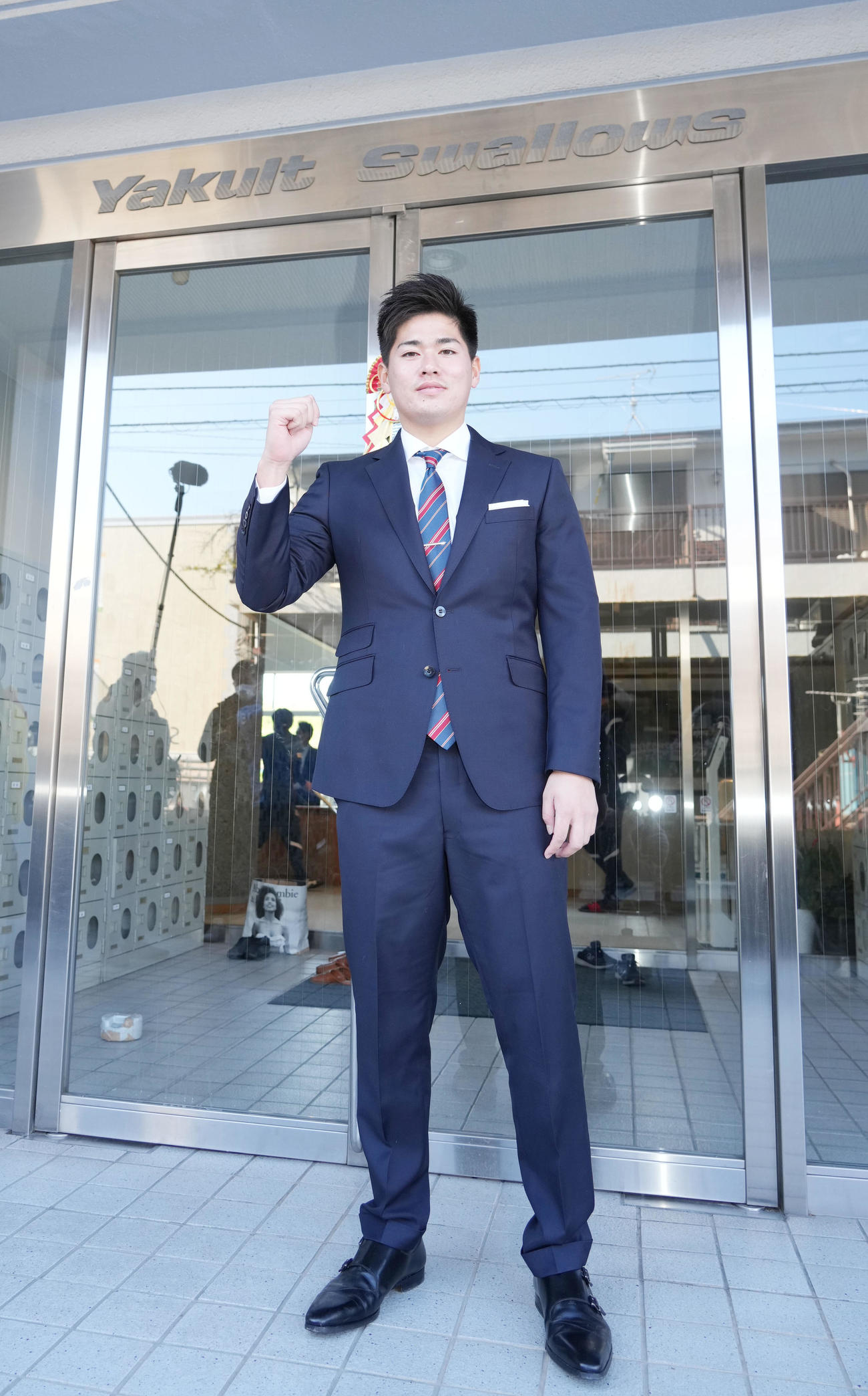 ヤクルト戸田寮に入寮するドラフト5位の北村（撮影・狩俣裕三）