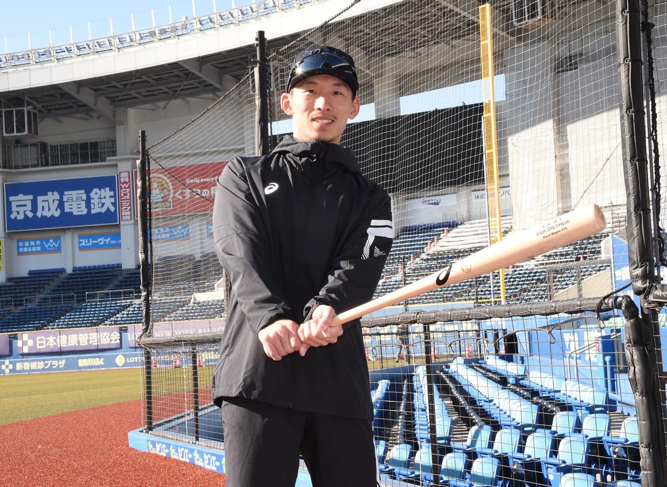 今季は最多安打のタイトルを目指すロッテ高部（撮影・鈴木正章）