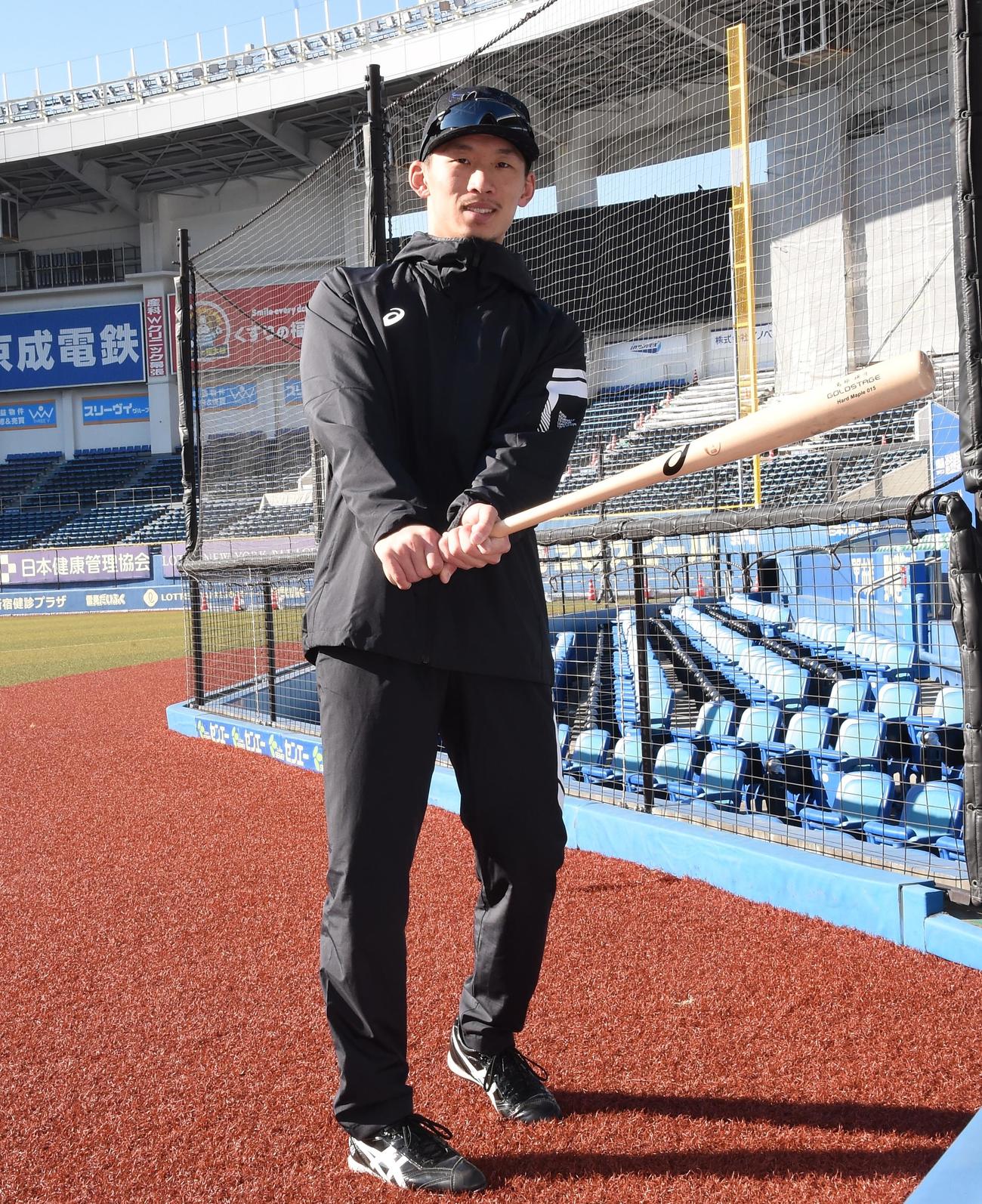 今季は最多安打のタイトルを目指すロッテ高部（撮影・鈴木正章）