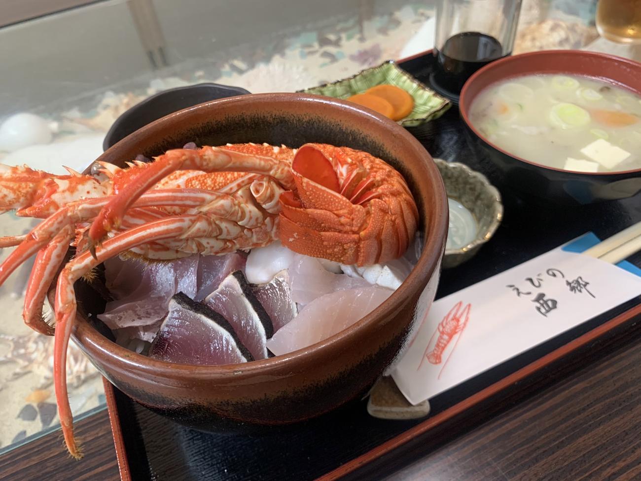 沖永良部島で阪神近本も通う西郷食堂の海鮮丼（撮影・中野椋）