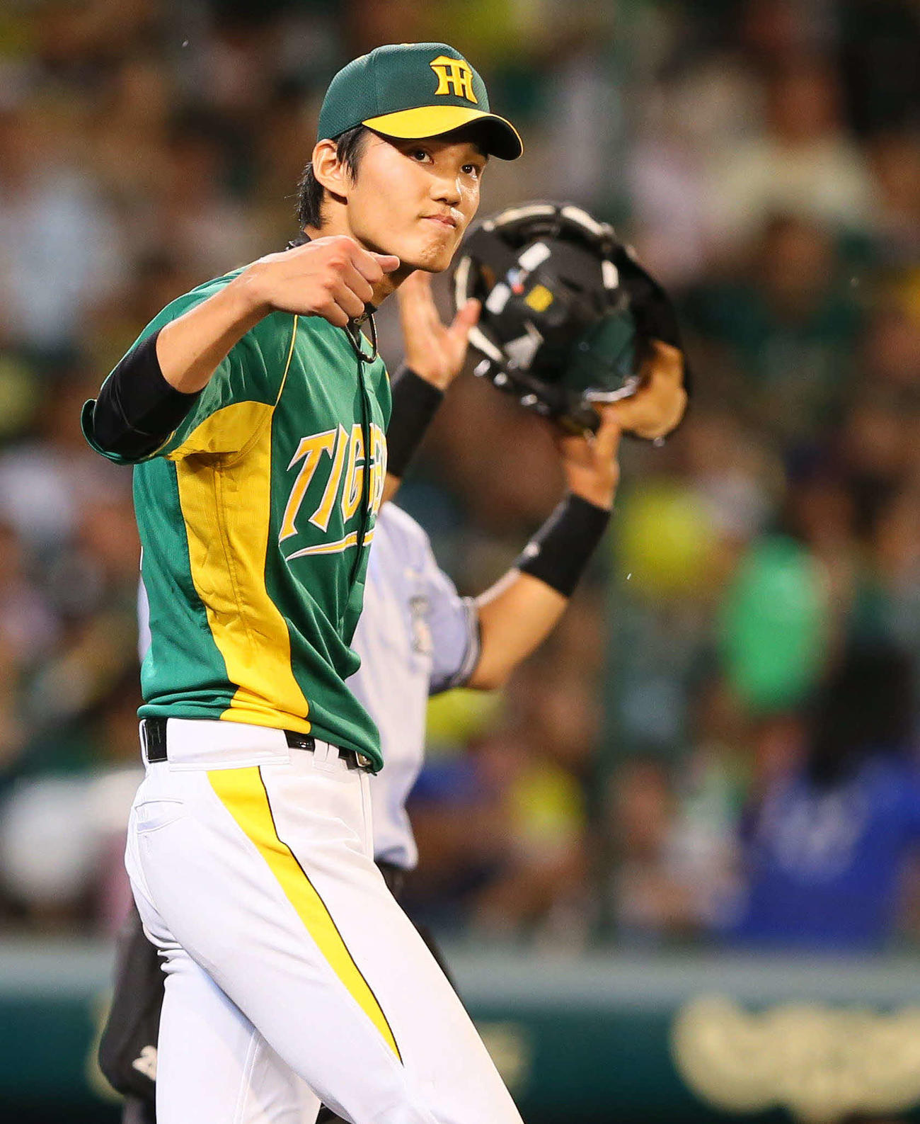14年8月、ウル虎の夏ユニホームで登板する藤浪