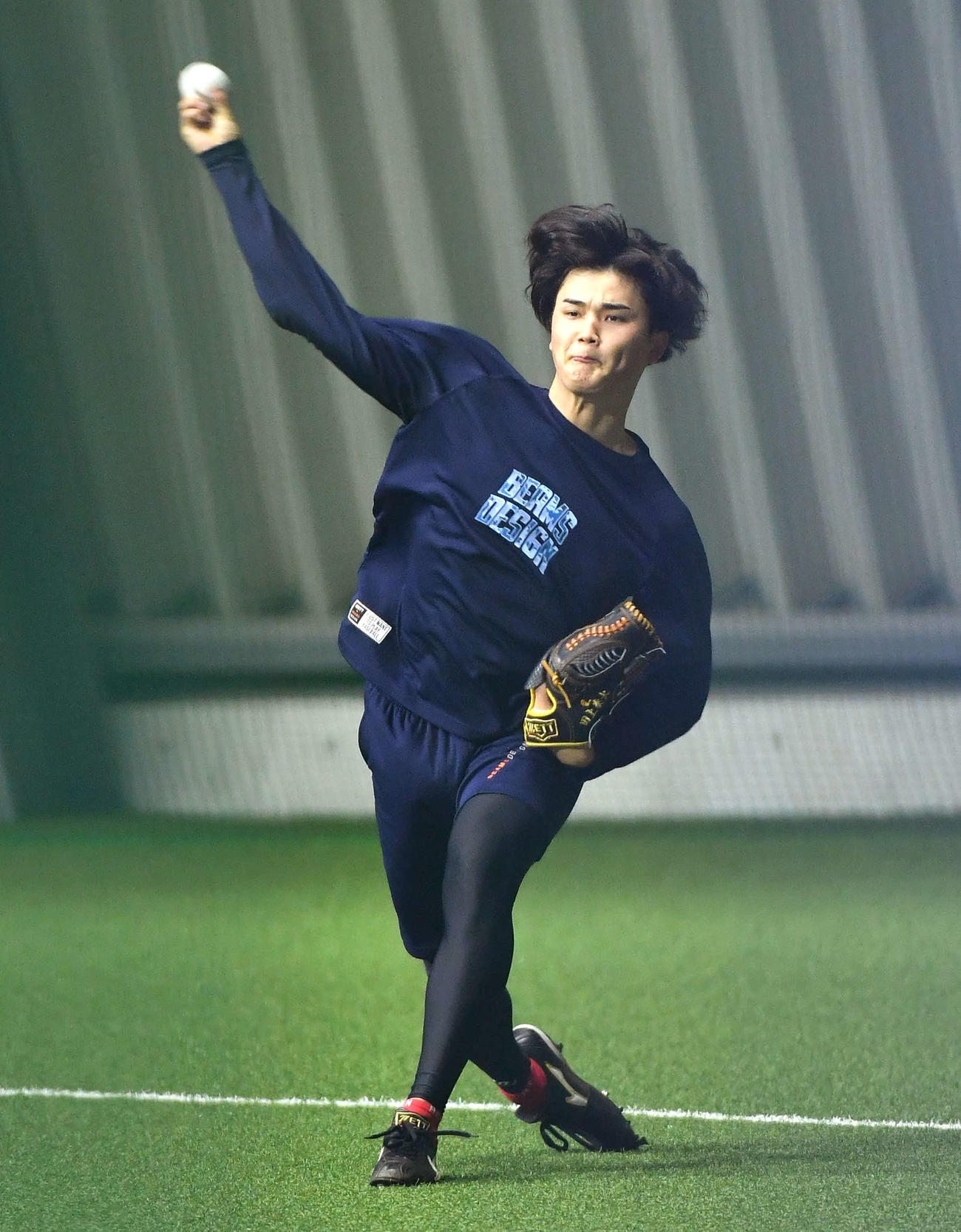 キャッチボールを行う田上（撮影・岩下翔太）
