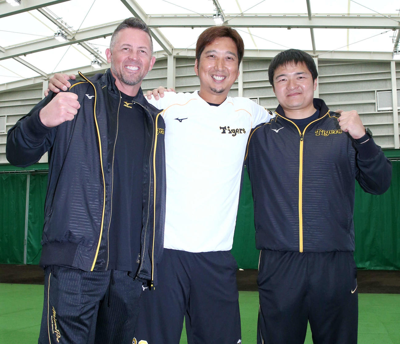 左からウィリアムス駐在米スカウト、藤川氏、久保田氏（2020年2月撮影）