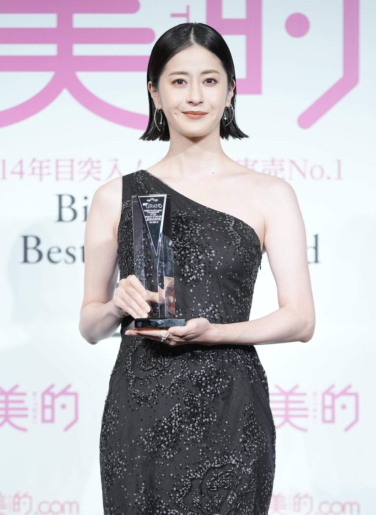 松本若菜（22年12月20日撮影）