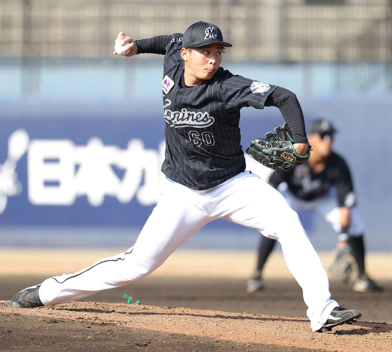 ロッテ横山陸人（2022年3月9日撮影）