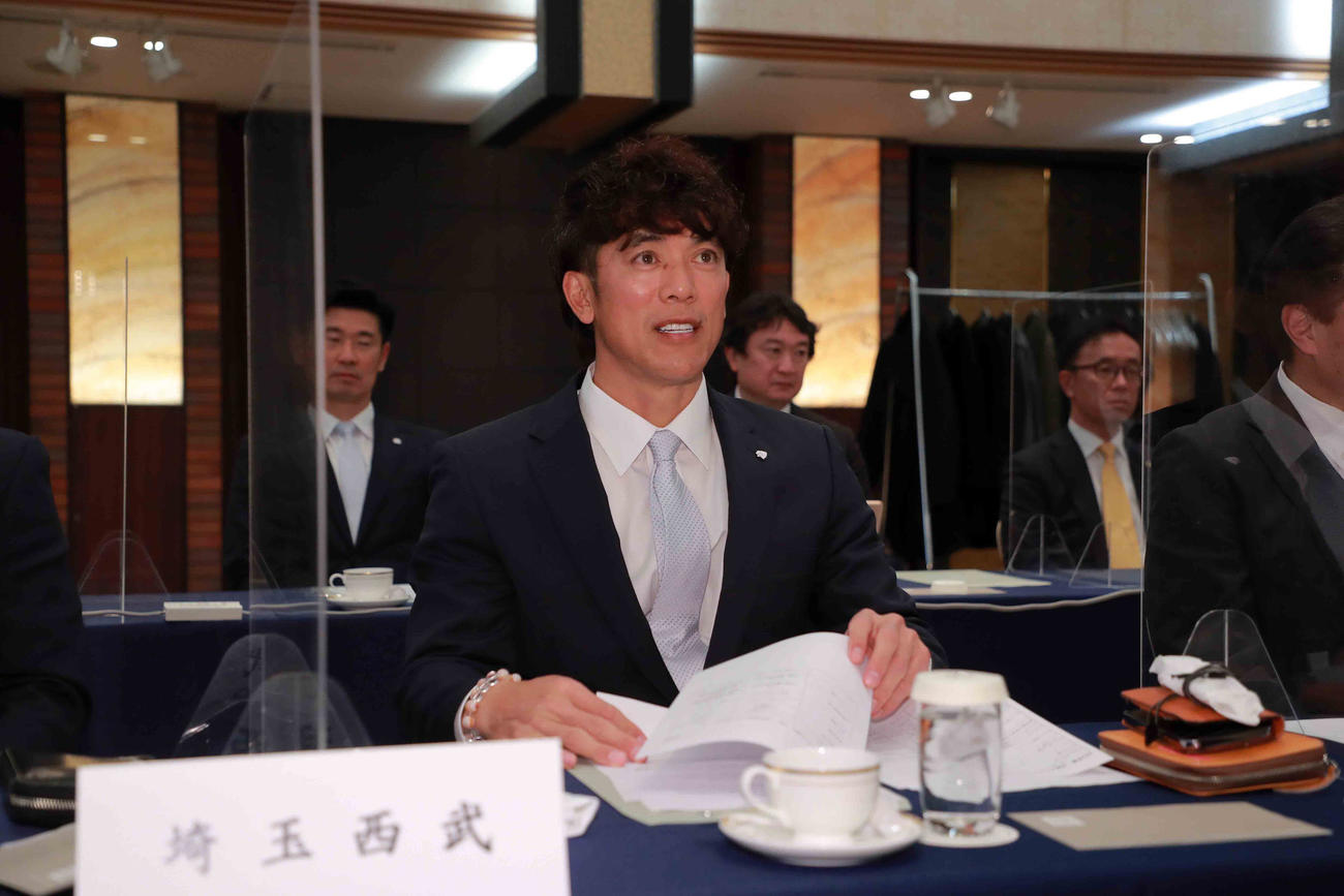 12球団監督会議に出席した西武松井監督（C）NPB／BBM2023