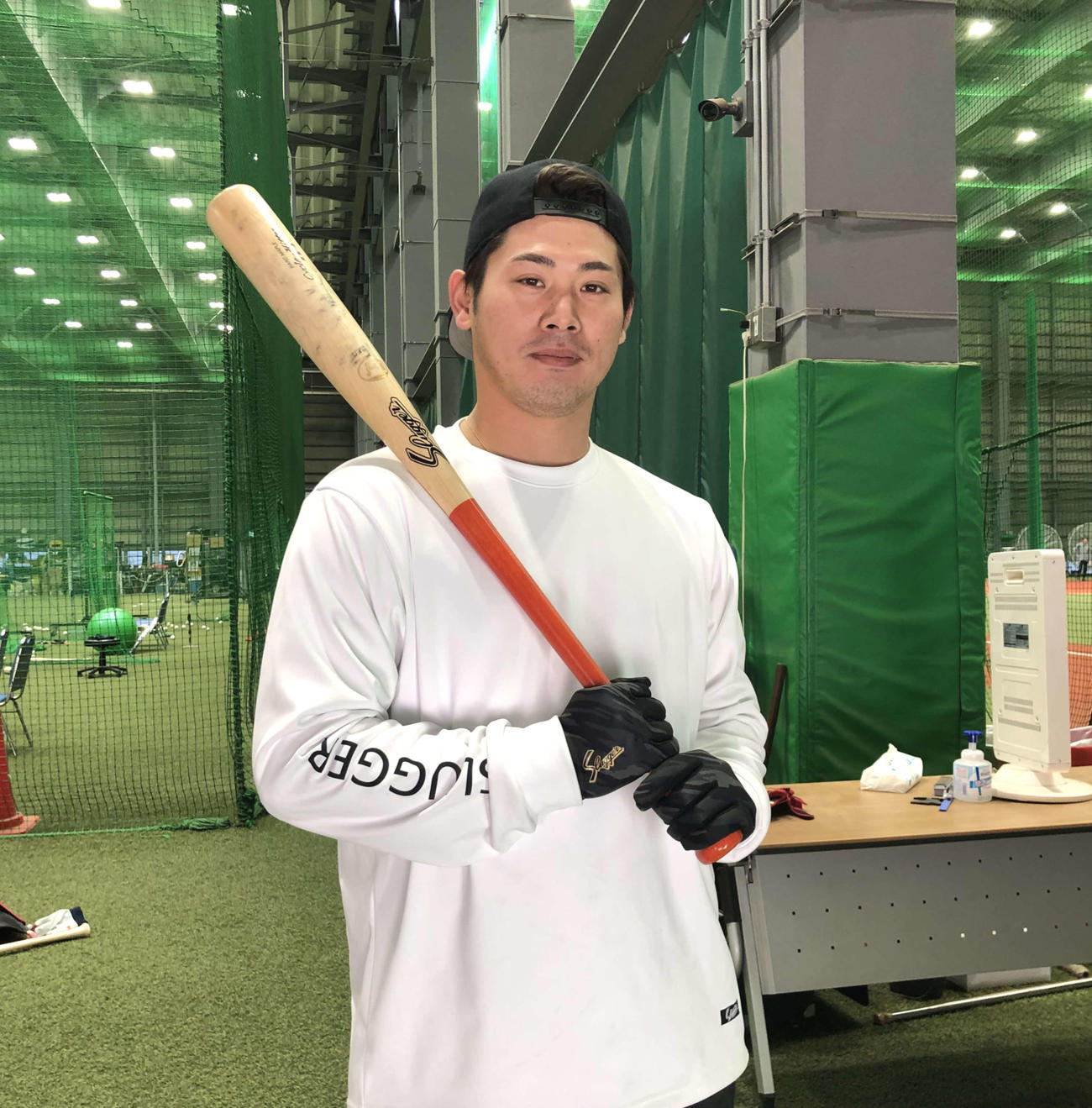 埼玉・所沢の球団施設で自主トレを行った西武岸（撮影・木下大輔）